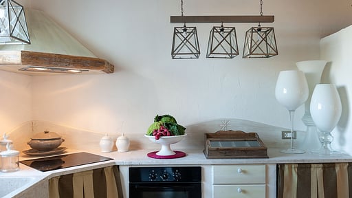 La Pigna Bianca Kitchen