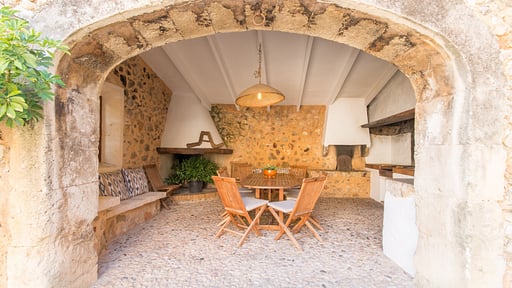 Villa La Rafalesca Dining area