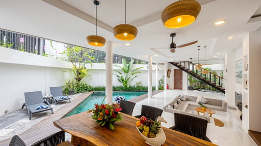 Villa La Sirena Dining area