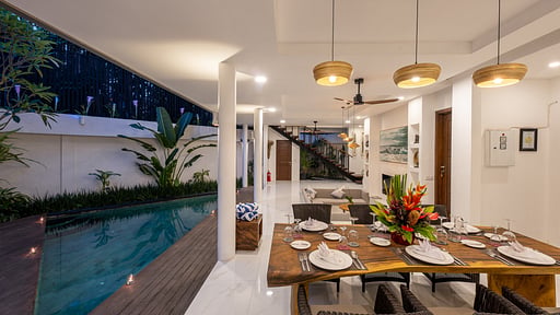 Villa La Sirena Dining area
