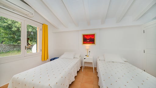 Villa La Sort 140 Bedroom 1