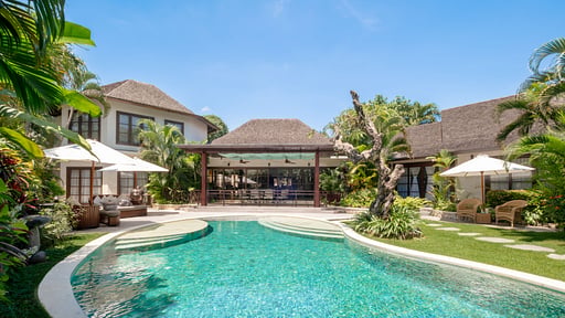 Villa LA TA