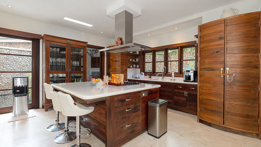 Villa LA TA Kitchen