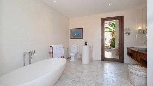 Villa LA TA Bedroom 9
