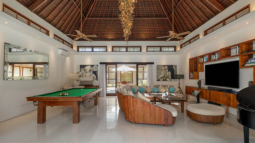 Villa LA TA Living room 1