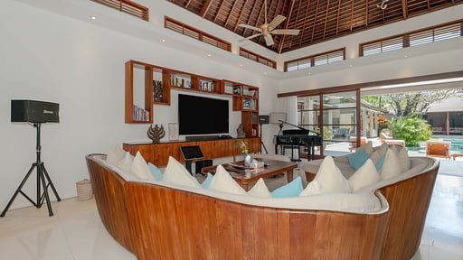 Villa LA TA Living room 1