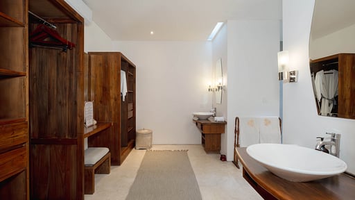 Villa LA TA Bedroom 6