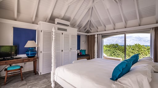 Villa La Vie en Rose Bedroom 4