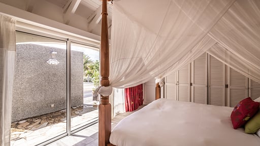 Villa La Vie en Rose Bedroom 5