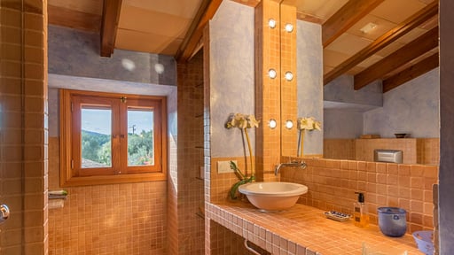 Villa Laexus Bedroom 6