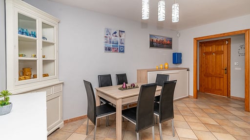 VILLA LAGO Salle à manger