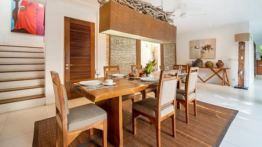 Villa Lagoon Canggu Dining area