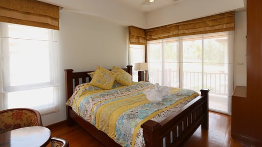 Villa Laguna Links Bedroom 2