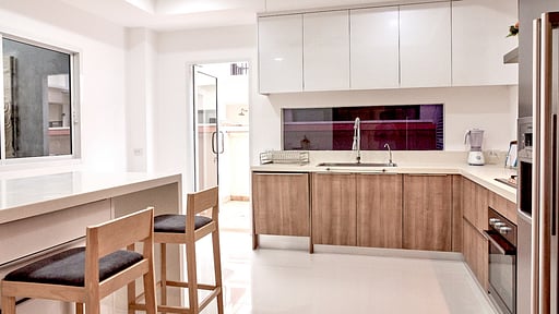 Villa Laguna Links Kitchen