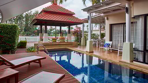 Villa Laguna Links Swimming pool