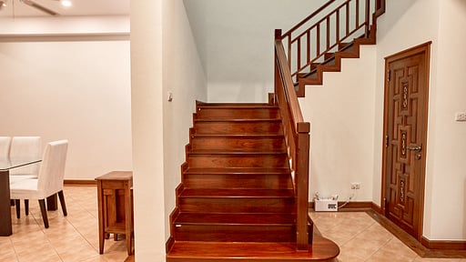 Villa Laguna Links Others