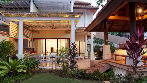 Villa Laguna Links Others