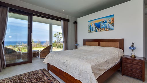 Villa Lakshmi Lovina Bedroom 1