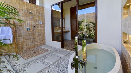 Villa Lakshmi Lovina Bedroom 1