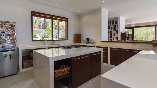 Villa Lakshmi Lovina Kitchen
