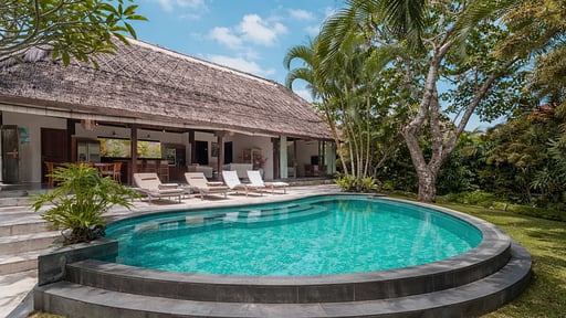 Villa Lalita Swimming pool