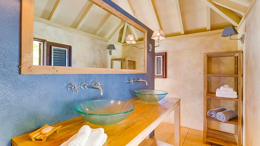 Villa Lama Bedroom 2