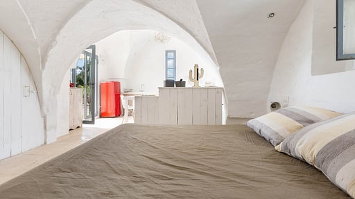 Villa Lamia Madreperla Bedroom 1