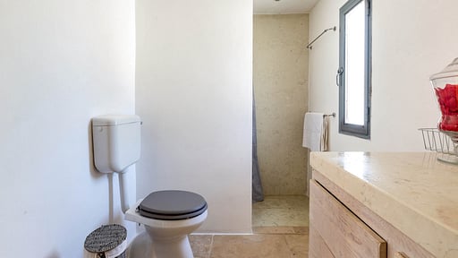 Villa Lamia Madreperla Bedroom 1