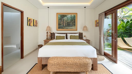 Villa Lange Estate Bedroom 1