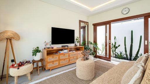 Villa Lange Estate Living room 1