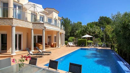 Villa Larena Piscina