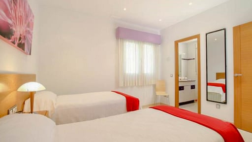 Villa Larena Dormitorio 4