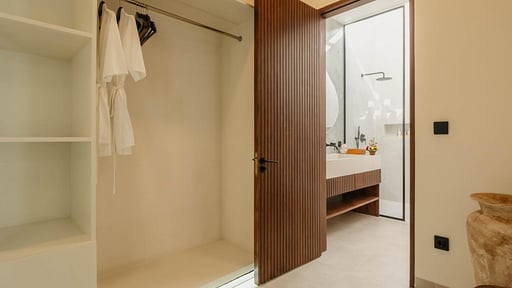 Villa Larente 4 Slaapkamer 1
