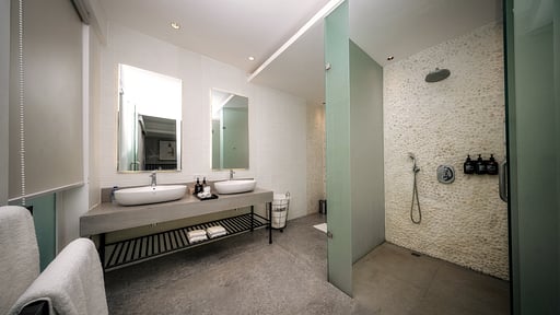 Villa Latitude Bedroom 2