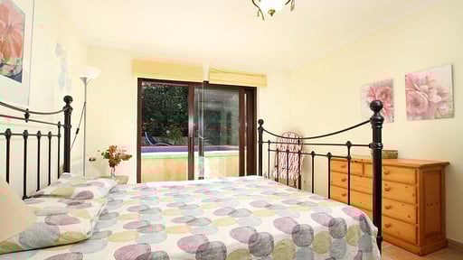 Cal Xino Dormitorio 3