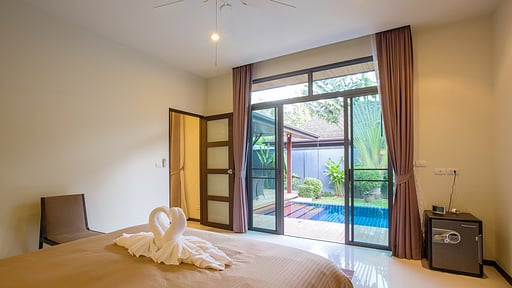 Villa Laut Phuket Bedroom 3