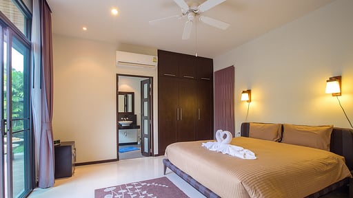 Villa Laut Phuket Bedroom 3