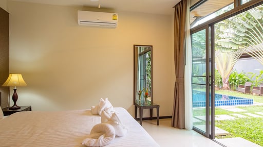 Villa Laut Phuket Bedroom 1