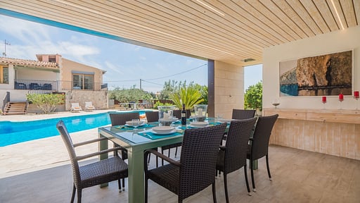 Garriga Del Villa Dining area