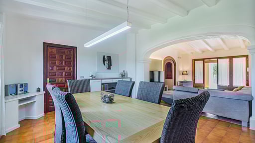 Garriga Del Villa Dining area