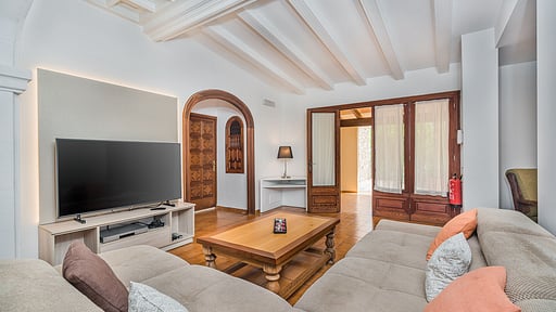 Garriga Del Villa Living room