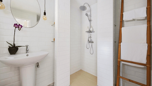 Villa Lawana Schlafzimmer 2