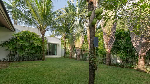 Villa Layan Garden