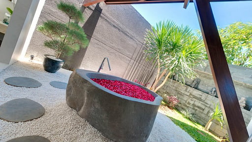 The Layar One Bedroom Villa Bedroom 1