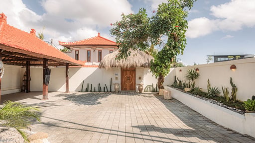 Villa Layla Cabana Parking areas