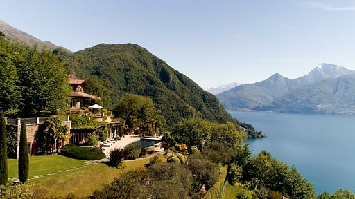 Villa Le Camelie Surroundings