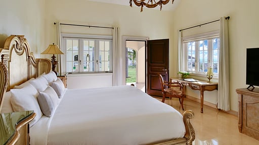 Villa Le Chateau Des Palmiers Bedroom 2