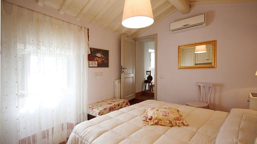 Villa Le Corchie Schlafzimmer 3
