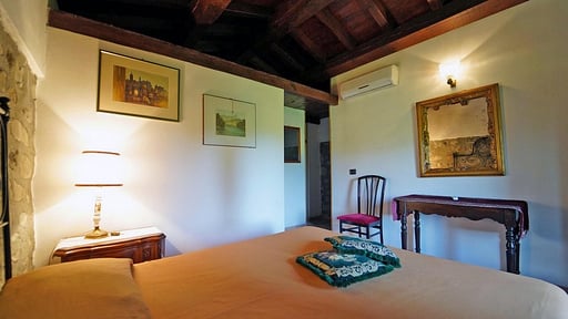 Villa Le Due Lune Bedroom 1