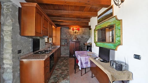 Villa Le Due Lune Kitchen 2